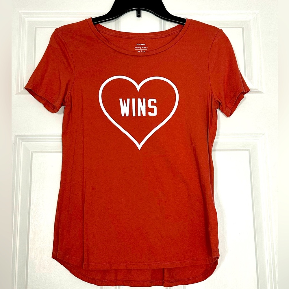 Old Navy XS orange T-shirt